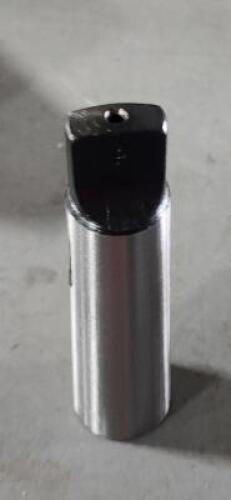 DESCRIPTION: (1) STANDARD REDUCING SLEEVE BRAND/MODEL: VC 00071134 SIZE: MT1 INSIDE MT3 OUTSIDE TAPER QTY: 1