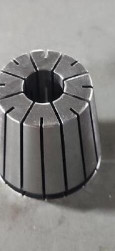 DESCRIPTION: (2) ER 40 COLLETS BRAND/MODEL: ACCUPRO 785053 SIZE: 0.531" RETAIL$: $47.64 QTY: 2