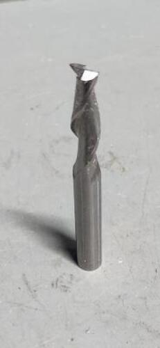 DESCRIPTION: (5) SOLID CARBIDE SQ END MIL BRAND/MODEL: RTW 079158 SIZE: 5/16" DIA RETAIL$: $118.25 QTY: 5