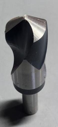 DESCRIPTION: (1) HSS REDUCED SHANK DRILL BIT BRAND/MODEL: TMX 5-168-132 SIZE: 1-15/32" RETAIL$: $62.31 QTY: 1