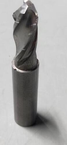 DESCRIPTION: (3) SCREW MACHINE DRILLS BRAND/MODEL: AMAMCO 4060-48-20-5000H6 SIZE: 1/2" RETAIL$: $12.96 EA QTY: 3