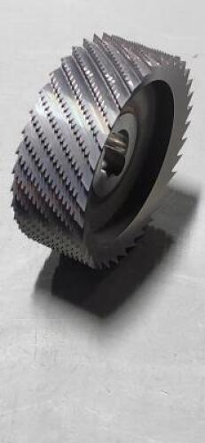 DESCRIPTION: (1) POWDERED METAL RH PLAIN MILLING CUTTER BRAND/MODEL: COREHOG C84212 SIZE: 2-3/4" CW 0.9500 ARBOR RETAIL$: $410.00 QTY: 1