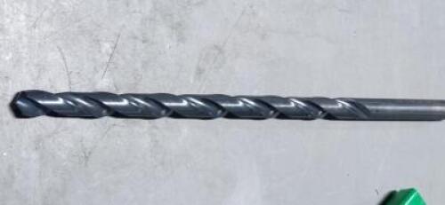 DESCRIPTION: (1) HSS EXTRALENGTH DRILL BIT BRAND/MODEL: PRECISION 6000265 SIZE: 35/64" RETAIL$: $84.20 QTY: 1