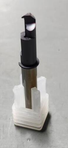 DESCRIPTION: (2) SOLID CARBIDE BORING BARS BRAND/MODEL: UNKNOWN SIZE: 6MM QTY: 2