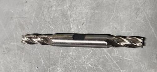 DESCRIPTION: (1) COBALT SQ END MILL BRAND/MODEL: HERTEL 87150611 SIZE: 5/16" DIA 3/4" LOC QTY: 1