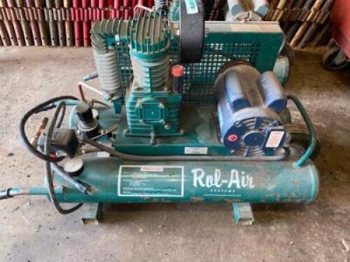 DESCRIPTION ROL AIR SYSTEMS WHEELBARROW ELECTRIC POWERED AIR COMPRESSOR ADDITIONAL INFORMATION RETAILS NEW FOR $2100 LOCATION WAREHOUSE 2 QTY 1