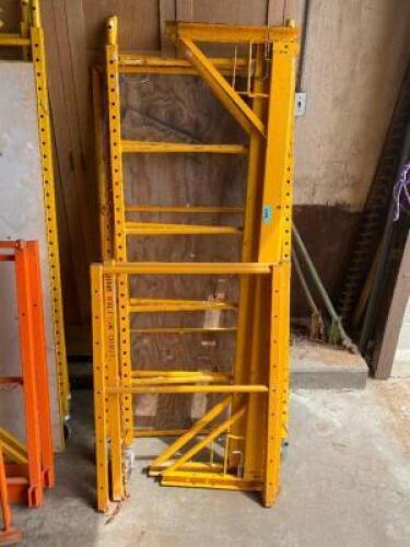 DESCRIPTION 72" ROLLING SCAFFOLD W/ (2) UPRIGHTS, (2) CROSS BEAMS, AND (1) WALK BOARD LOCATION WAREHOUSE 2 QTY 1