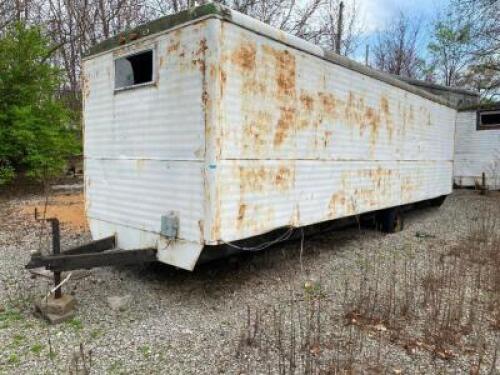 DESCRIPTION 24' METAL OFFICE / STORAGE TRAILER W/ TITLE ADDITIONAL INFORMATION TIRES NEED REPAIRED / REPLACED. SIZE 24' LOCATION LOT 2 QTY 1