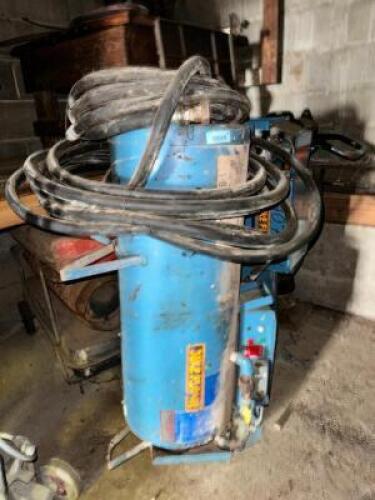DESCRIPTION SURE FLAME CONSTRUCTION HEATER BRAND / MODEL: MODEL S405 ADDITIONAL INFORMATION PROPANE LOCATION RIGHT WAREHOUSE QTY 1