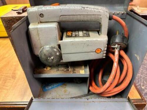 DESCRIPTION JIG SAW BRAND / MODEL: SKIL SAW LOCATION OFFICE QTY 1