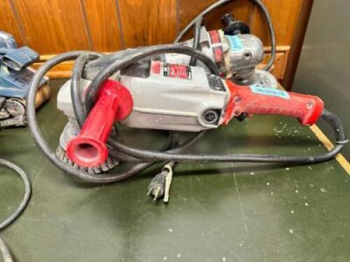 DESCRIPTION HEAVY DUTY SANDER BRAND / MODEL: MILWAUKEE LOCATION OFFICE QTY 1