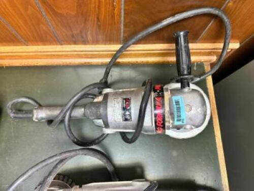 DESCRIPTION HEAVY DUTY SANDER BRAND / MODEL: SKIL SAW LOCATION OFFICE QTY 1