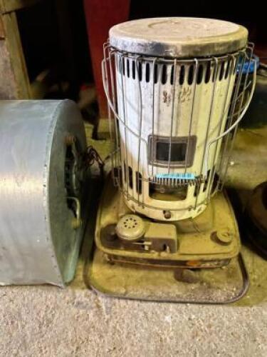 DESCRIPTION KEROSENE SPACE HEATER LOCATION RIGHT WAREHOUSE QTY 1