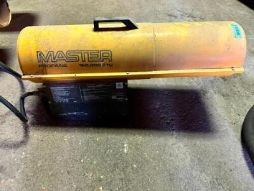 DESCRIPTION TORPEDO HEATER BRAND / MODEL: MASTER ADDITIONAL INFORMATION 150000 BTU LOCATION RIGHT WAREHOUSE QTY 1