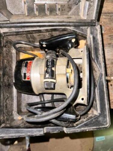 DESCRIPTION CRAFTSMAN ROUTER BRAND / MODEL: CRAFTSMAN LOCATION RIGHT WAREHOUSE QTY 1