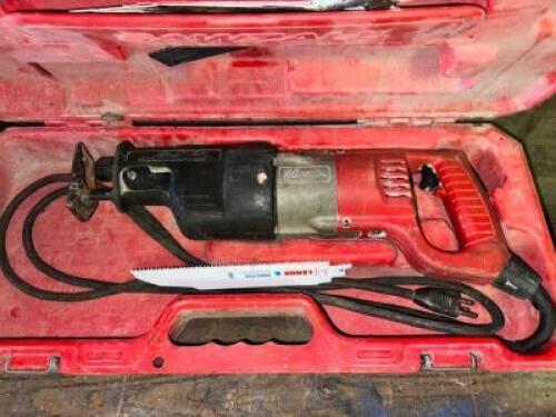 DESCRIPTION RECIPROCATING SAW BRAND / MODEL: MILWAUKEE LOCATION RIGHT WAREHOUSE QTY 1