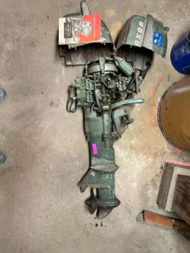 DESCRIPTION 10HP VINTAGE BOARD MOTOR BRAND / MODEL: JOHNSON LOCATION LEFT WAREHOUSE QTY 1