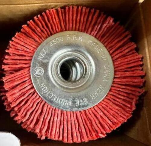 (1) CASE OF 3" COARSE NYLON BRUSHES