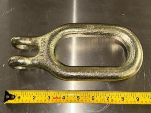 (20) 5/8" G100 OVAL CLEVIS END LINK.