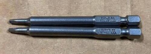 (2)CASES OF RO ISOMAX AAA BITS