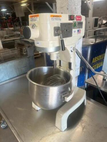 BERKEL BX20 20 QT MIXER W/ BOWL AND WHIP.