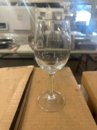 (12) WINE GLASSES