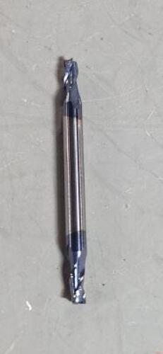 DESCRIPTION: (8) OSG SOLID CARBIDE DOUBLE END MILL BRAND/MODEL: OSG/423-093811 SIZE: 3/32" RETAIL$: $180.00 QTY: 8