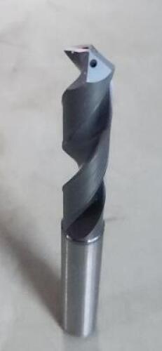 DESCRIPTION: (2) SOLID CARBIDE SML DRILL BITS BRAND/MODEL: SUMITOMO MDW04531HGS3S SIZE: 29/64" DIA RETAIL$: $379.10 QTY: 2