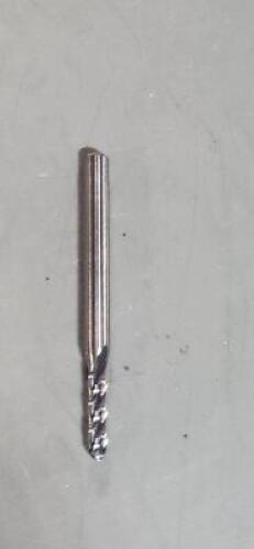 DESCRIPTION: (3) SOLID CARBIDE BALL END MILL BRAND/MODEL: HERTEL 88247044 SIZE: 3/32" 3,8" LOC 1/8" SD RETAIL$: $61.72 QTY: 3