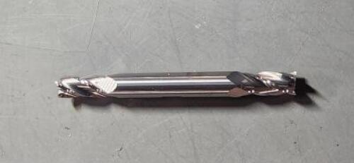 DESCRIPTION: (1) SOLID CARBIDE DOUBLE END SQ END MILL BRAND/MODEL: HTC 210-4343 SIZE: 11/32" DIA 3/8" SD 3/4" LOC RETAIL$: $30.40 QTY: 1