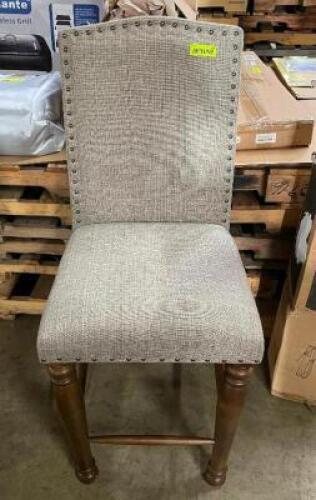 SINGLE CHAIR