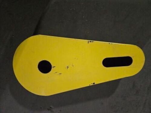 DESCRIPTION: (1) PALLET OF APPROX (28) CHAIN GUARD INFORMATION: YELLOW SIZE: MUST COME INSPECT QTY: 1