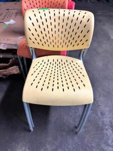 (13)- CHAIRS