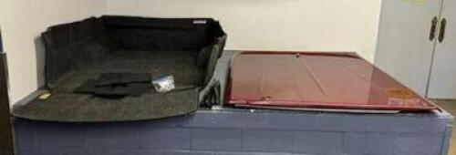 FIVE FOOT TRUCK BED COVER WITH BEDRUG