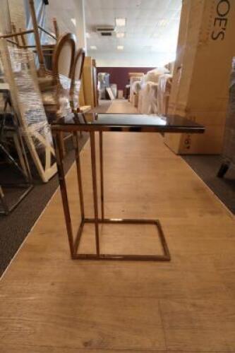 ACCENT TABLES