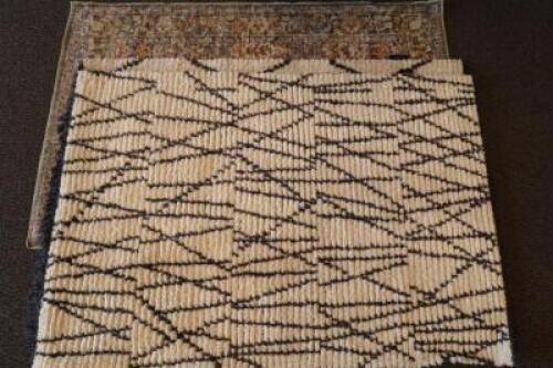 RUGS
