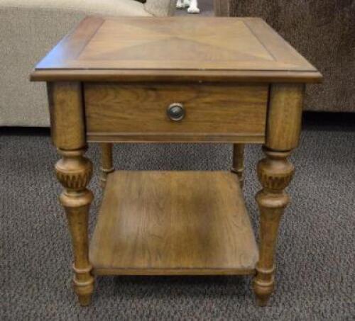 ACCENT TABLES