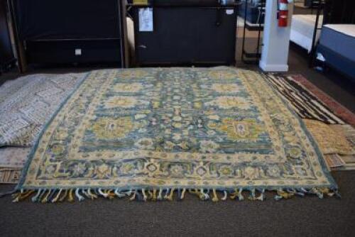 RUGS