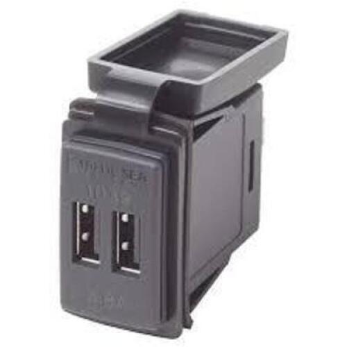 DESCRIPTION: (1) DUAL USB CHARGER BRAND/MODEL: BLUE SEA SYSTEMS #1039 RETAIL$: $52.99 EA QTY: 1
