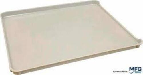 DESCRIPTION: (2) MOLDED FIBER GLASS TRAY BRAND/MODEL: FMG SIZE: 18X26X1 RETAIL$: $50.00 EA QTY: 2