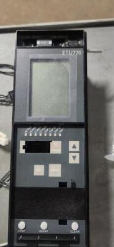 DESCRIPTION: (1) METERING INTEGRATED CUBICAL BUS CIRCUIT BREAKER BRAND/MODEL: SIEMENS ETU776 RETAIL$: $7,494.99 QTY: 1