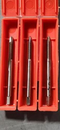 DESCRIPTION: (5) HSS SPIRAL POINT TAPS BRAND/MODEL: BRUBAKER 02390243 SIZE: 5-44 RETAIL$: $59.95 QTY: 5