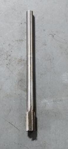 DESCRIPTION: (1) HSS STRAIGHT SHANK CHUCKING REAMER BRAND/MODEL: VC 02470637 SIZE: 9/16" DIA RETAIL$: $119.17 QTY: 1