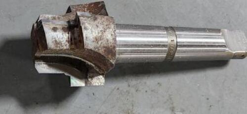DESCRIPTION: (1) SOLID CARBIDE PORT TOOL BRAND/MODEL: METCUT 262-4187 QTY: 1