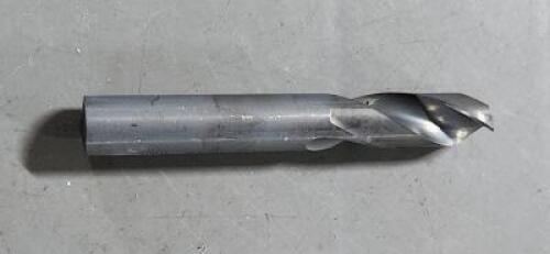DESCRIPTION: (1) SOLID CARBIDE SML DRILL BITS BRAND/MODEL: GUHRING 329-.870 SIZE: 15.870mm RETAIL$: $214.80 QTY: 1