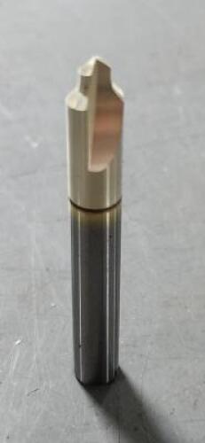 DESCRIPTION: (5) SOLID CARBIDE STEP DRILLS BRAND/MODEL: SALIENT 829431 SIZE: 0.1825" DIA QTY: 5