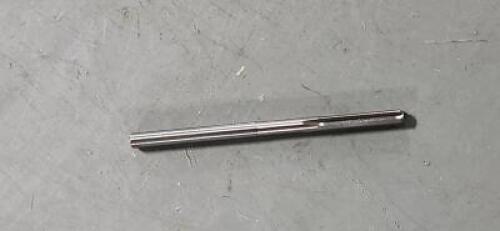 DESCRIPTION: (6) SOLID CARBIDE CHUCKING REAMERS BRAND/MODEL: HERTEL 79889440 SIZE: 0.129" RETAIL$: $292.60 QTY: 6