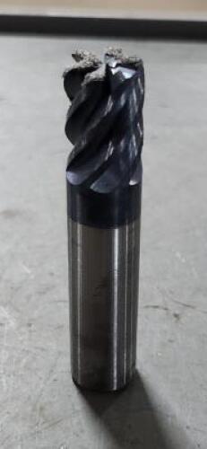 DESCRIPTION: (2) SOLID CARBIDE ROUTING CORNER RADIUS END MILL BRAND/MODEL: ONSRUD EMC600924 SIZE: 1/2" D 0.03" R RETAIL$: $83.06 EA QTY: 2