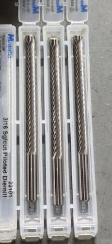 DESCRIPTION: (5) SOLID CARBIDE PILOTED DIEMILL BRAND/MODEL: MASTERCUT 22101 SIZE: 3/16" DIA RETAIL$: $95.75 QTY: 5