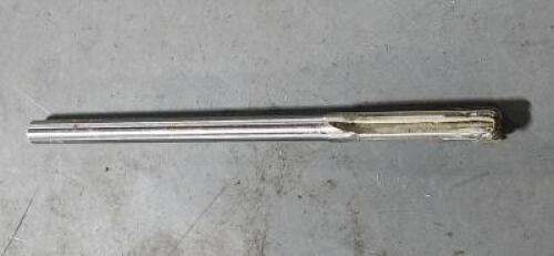 DESCRIPTION: (2) CARBIDE TIPPED SF/SS REAMERS BRAND/MODEL: MADE IN USA 82774209 SIZE: 10.5mm RETAIL$: $237.64 QTY: 2